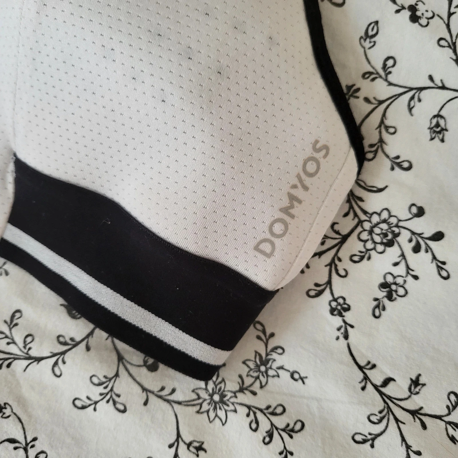 Sports bra – photo 3